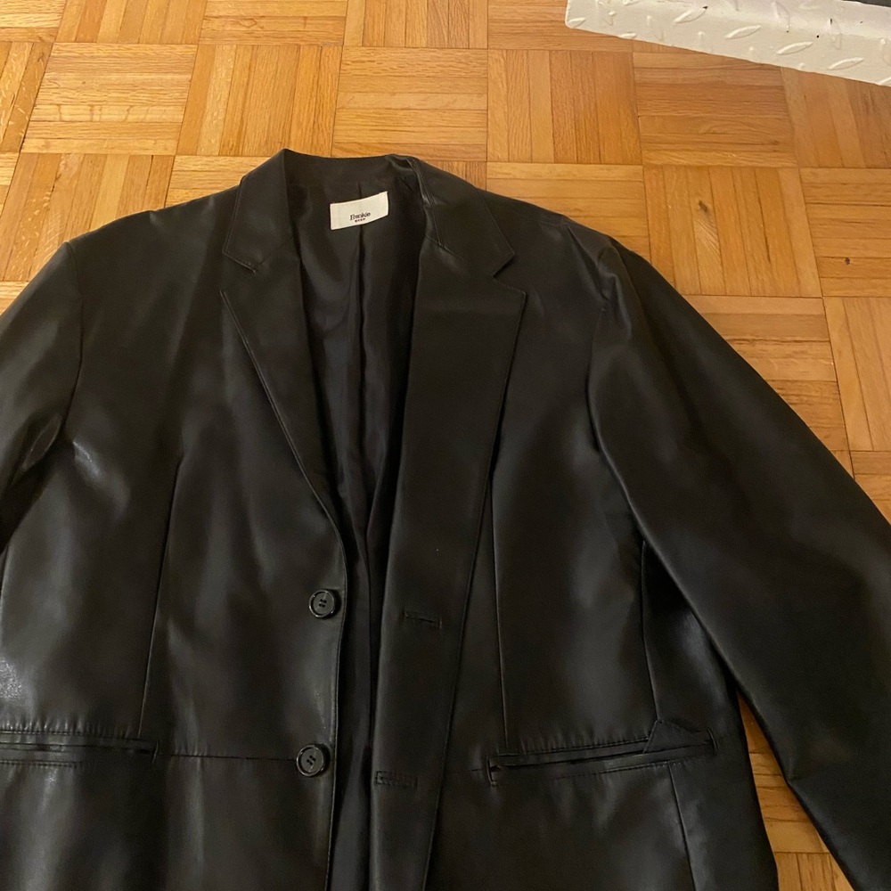 The Frankie Shop Black Blazer - Picture 2 of 3